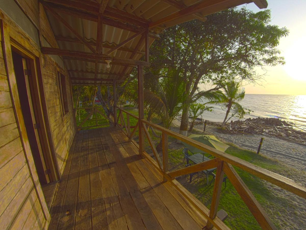 Las Cabanas De Mario Necocli Exterior photo