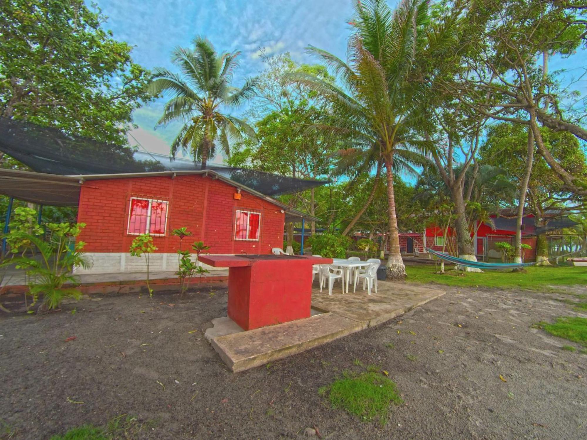 Las Cabanas De Mario Necocli Exterior photo